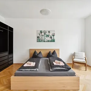 Design Near Mariahilferstrasse Apartamento